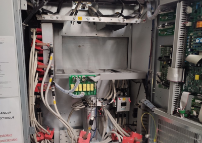 OCR Maintenance Électronique pour son client ENGIE, remplace des turbines de ventilation et des condensateurs de filtrage DC pour 2 onduleurs RIELLO MPT 100 kVA n° 2