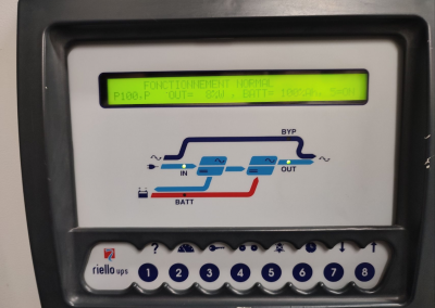 OCR Maintenance Électronique pour son client ENGIE, remplace des turbines de ventilation et des condensateurs de filtrage DC pour 2 onduleurs RIELLO MPT 100 kVA n° 6