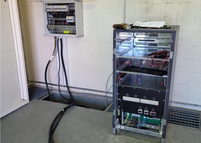 OCR Maintenance Électronique remplace 2 onduleurs S2S Legrand par 2 onduleurs Centiel de 20kVA pour une société d'autoroute.