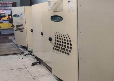 OCR Maintenance Électronique remplace 2 onduleurs Socomec Delphys par 2 onduleurs Riello Master MPT de 160kVA pour une société aéroportuaire