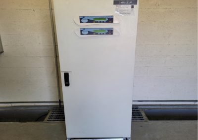 OCR Maintenance Électronique remplace 2 onduleurs S2S Legrand par 2 onduleurs Centiel de 20kVA pour une société d'autoroute.