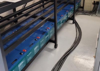 OCR Maintenance Électronique a été missionné par le groupe aéronautique Safran pour installer un onduleur de modèle Riello Master MHT de 500 kVA