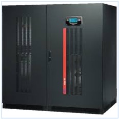 OCR Maintenance Électronique sélectionne l'onduleur RIELLO Master HE pour répondre aux installations nécessitant une haute efficacité énergétique et une disponibilité d'alimentation maximale.